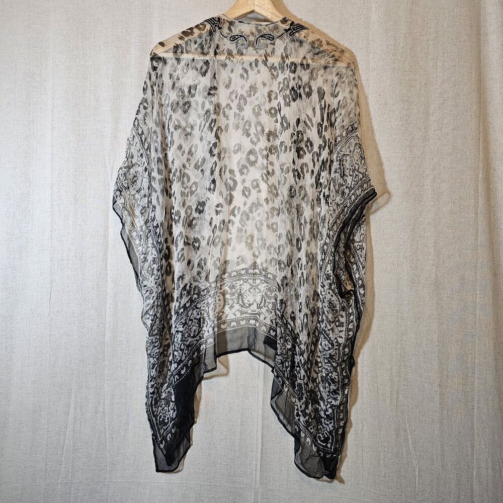 SOFT SURROUNDINGS Womens OS Kimono Topper Grey Leopard Print Boho Beaded Paisley - Picture 7 of 9
